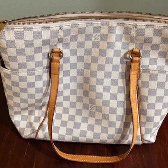 Authentic Louis Vuitton totally MM damier Azur discontinued - Picture 13 of 16